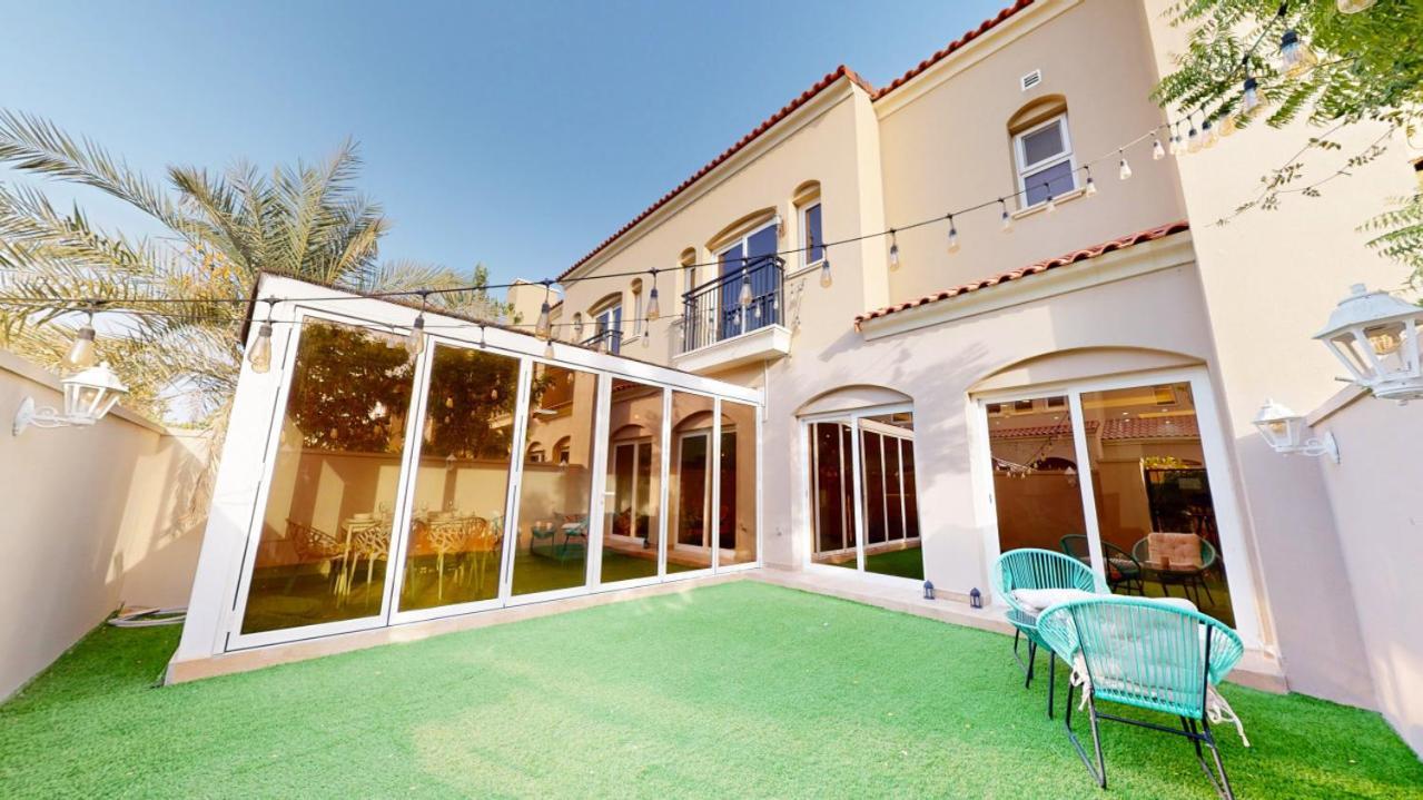 Bella Casa At Serena - Peaceful Three Bed Villa Dubai Exterior foto